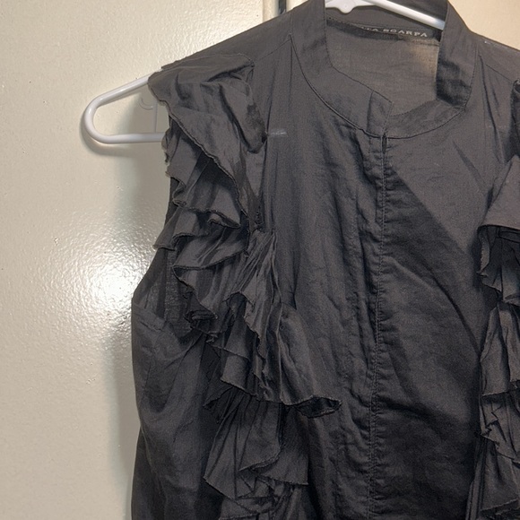 Roberta Scarpa ruffled blouse size European L US M worn once - Picture 4 of 9